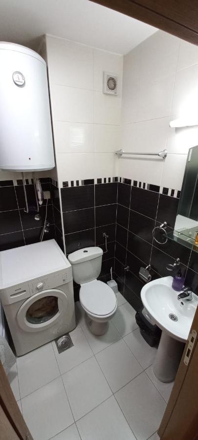 Beautifull Apartment Ni Exterior foto